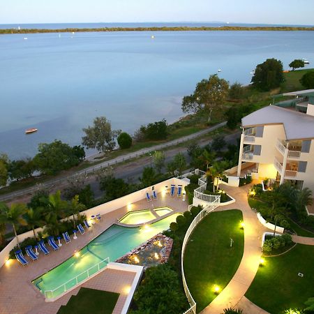 Moorings Beach Resort Caloundra Exteriör bild
