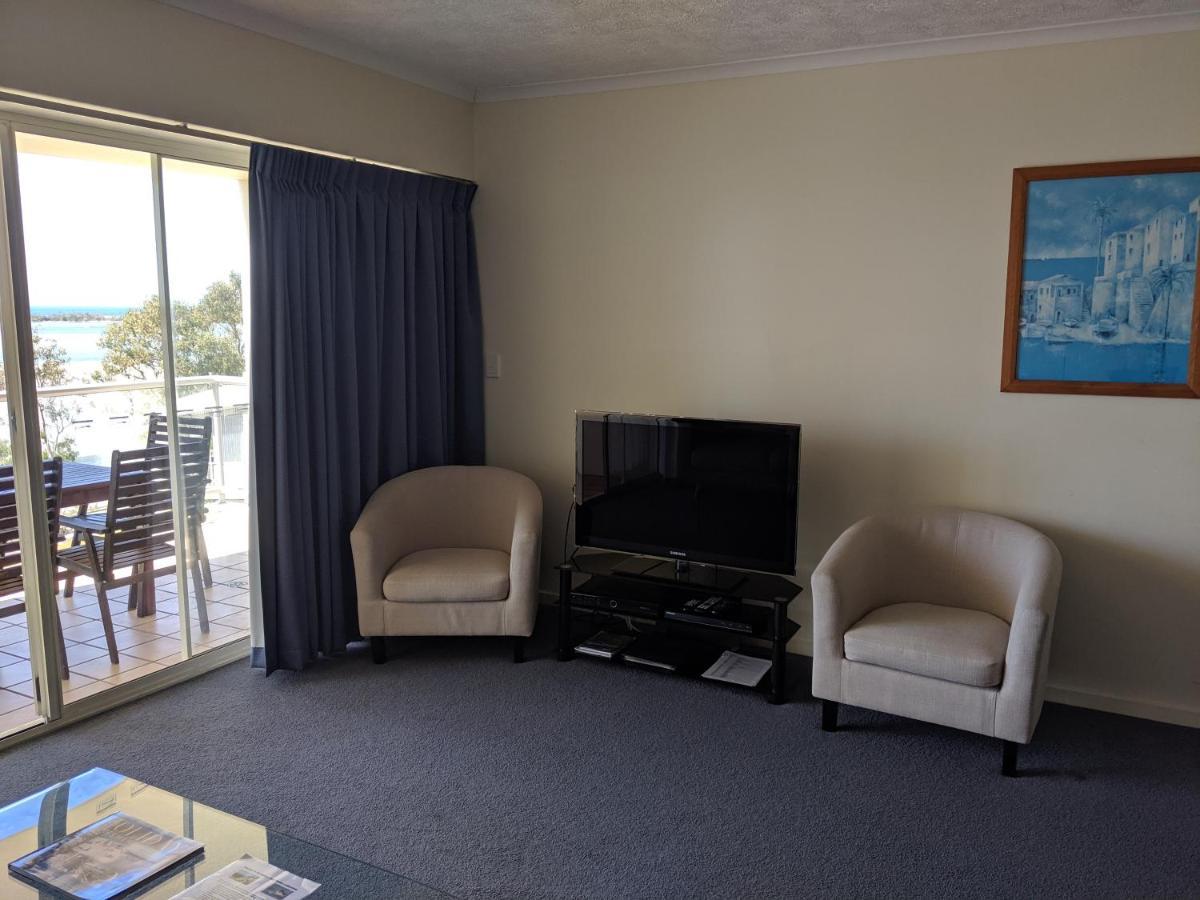 Moorings Beach Resort Caloundra Exteriör bild