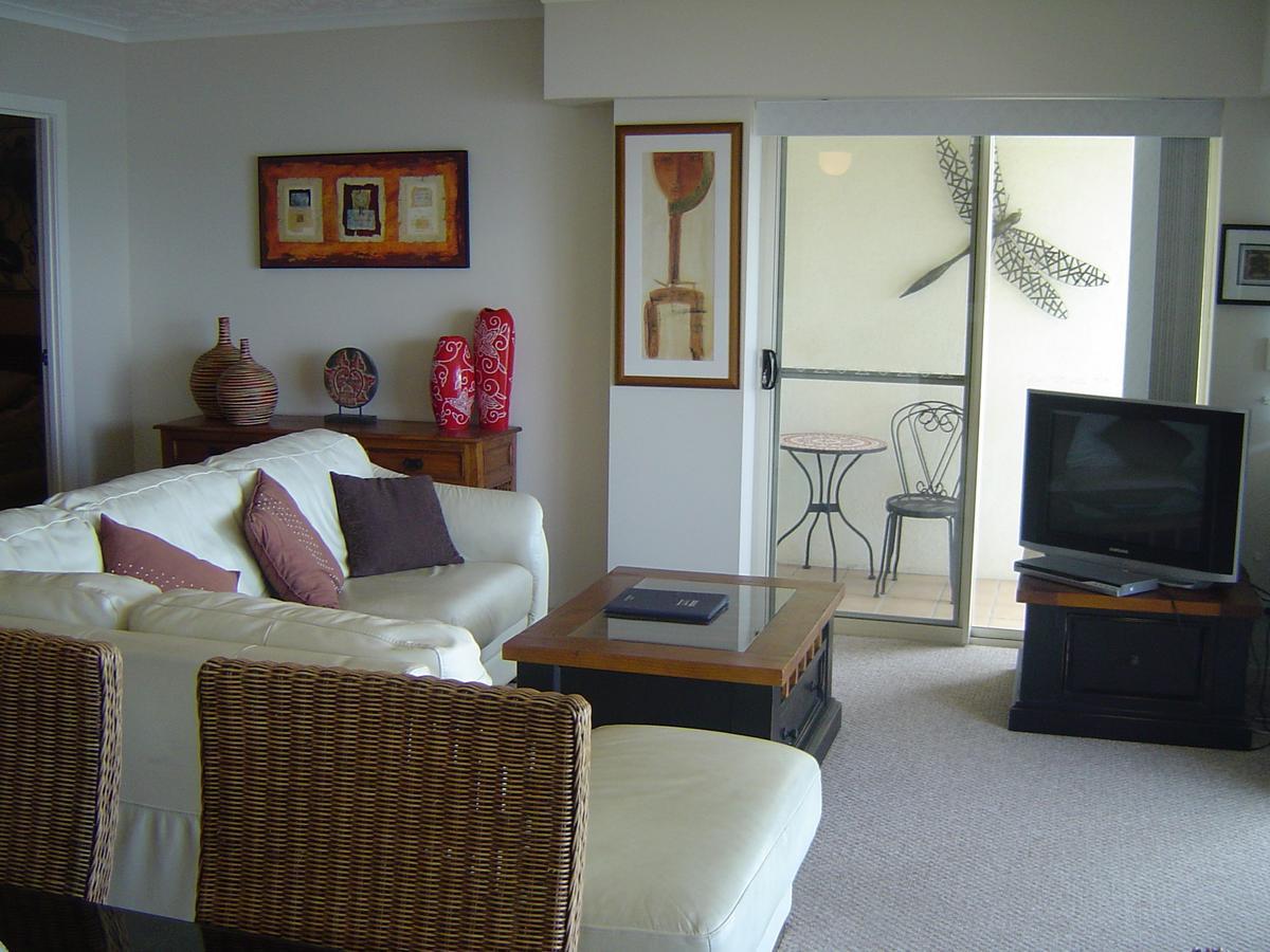 Moorings Beach Resort Caloundra Exteriör bild