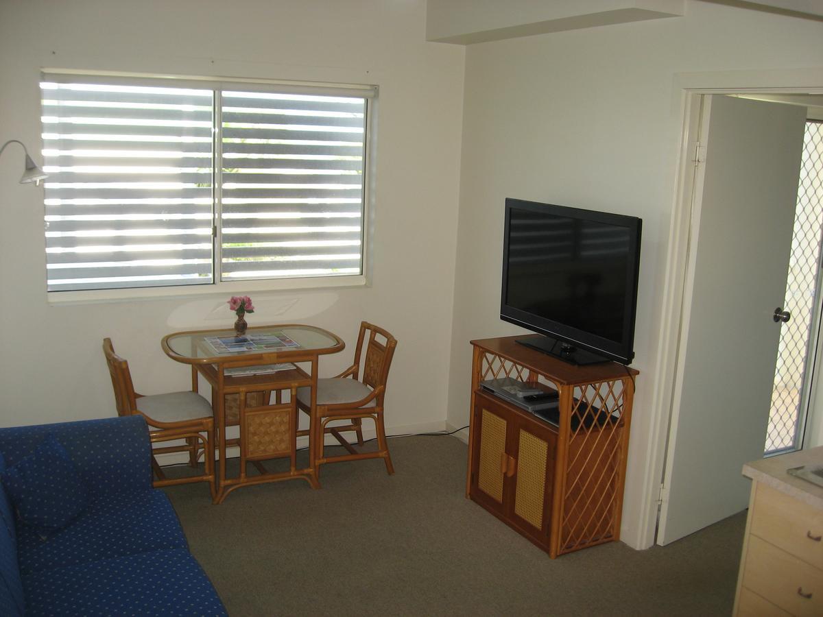 Moorings Beach Resort Caloundra Exteriör bild